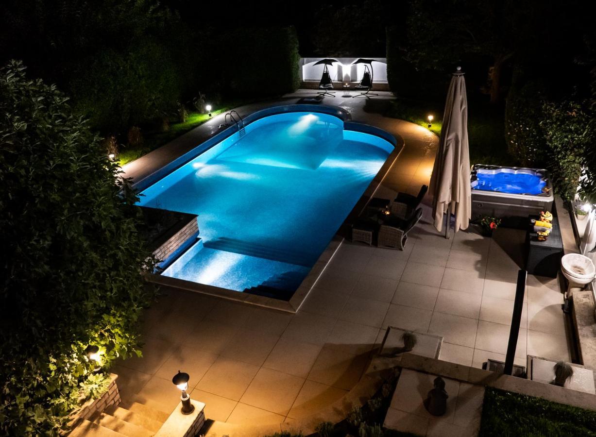 Fuege Villa Luxury & Wellness Balatonfüred Exterior foto